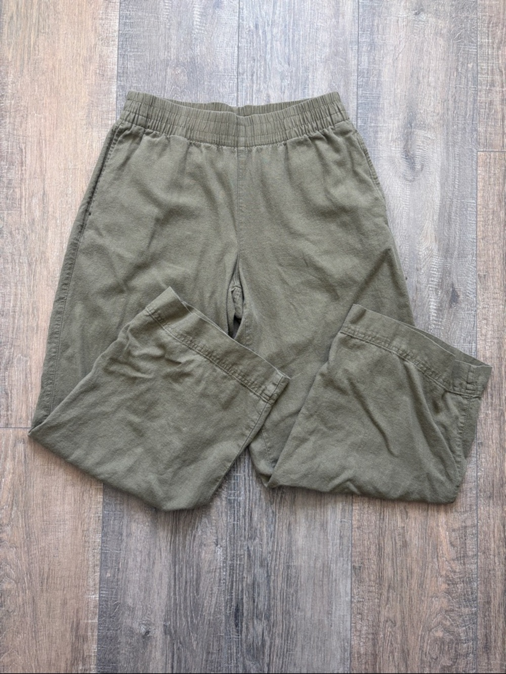 Old Navy Olive Green Pull-On Linen Pants